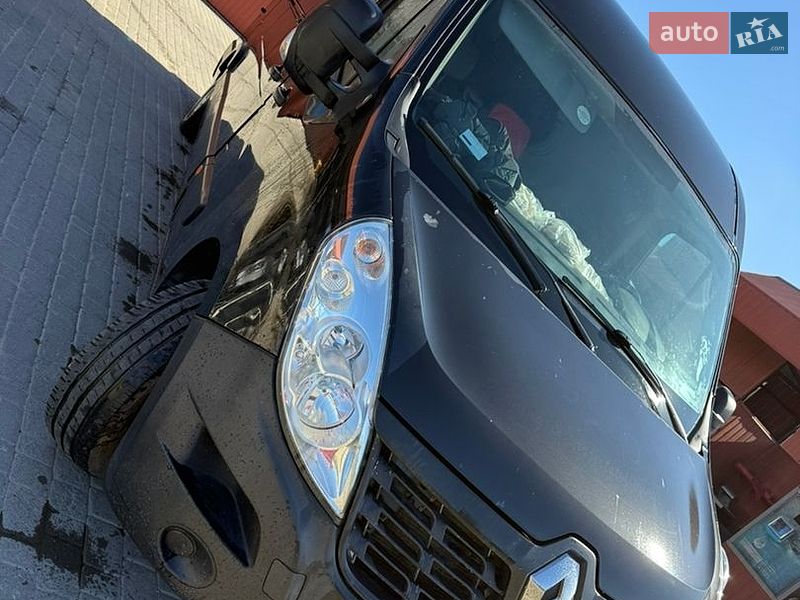Грузовой фургон Renault Master 2018 в Косове