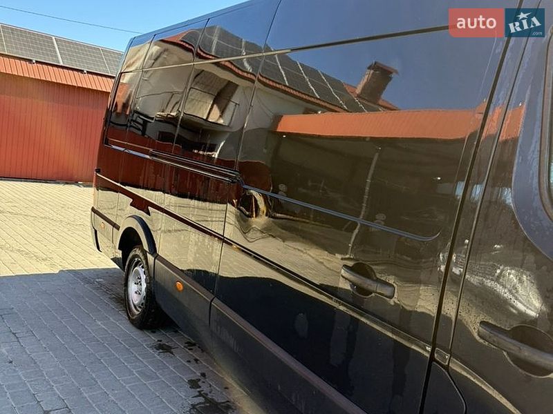 Грузовой фургон Renault Master 2018 в Косове