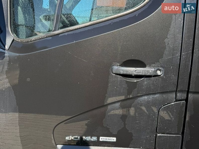 Грузовой фургон Renault Master 2018 в Косове