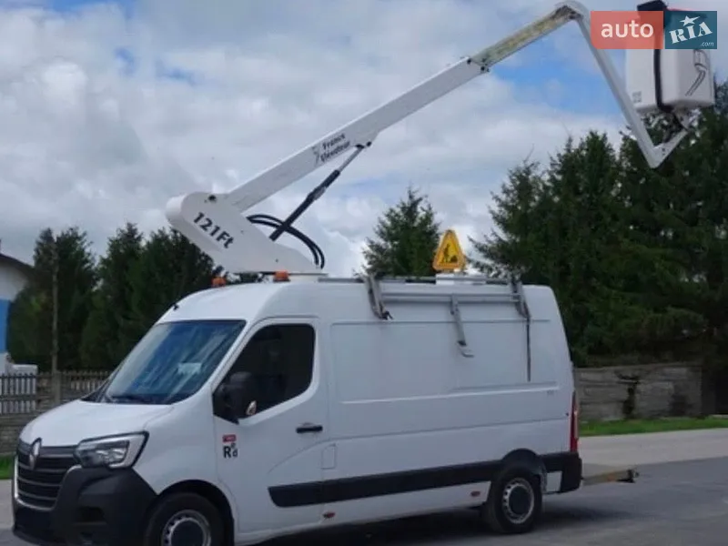 Renault Master 2023