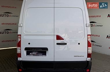 Вантажний фургон Renault Master 2015 в Львові