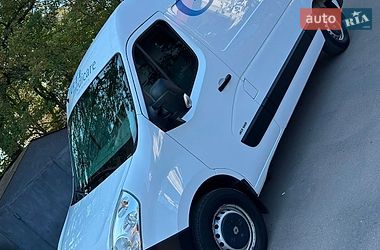 Грузовой фургон Renault Master 2012 в Львове