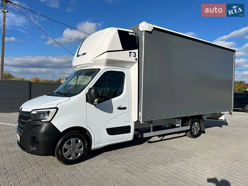 Renault Master 2021
