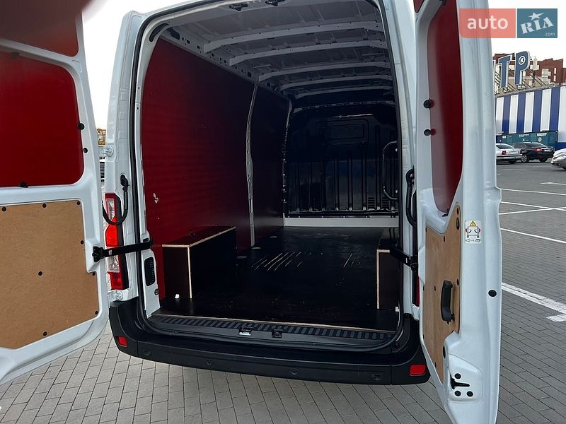 Мікроавтобус вантажний (до 3,5т) Renault Master 2023 в Умані
