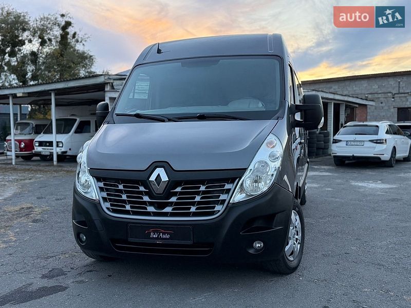 Грузовой фургон Renault Master 2017 в Бродах