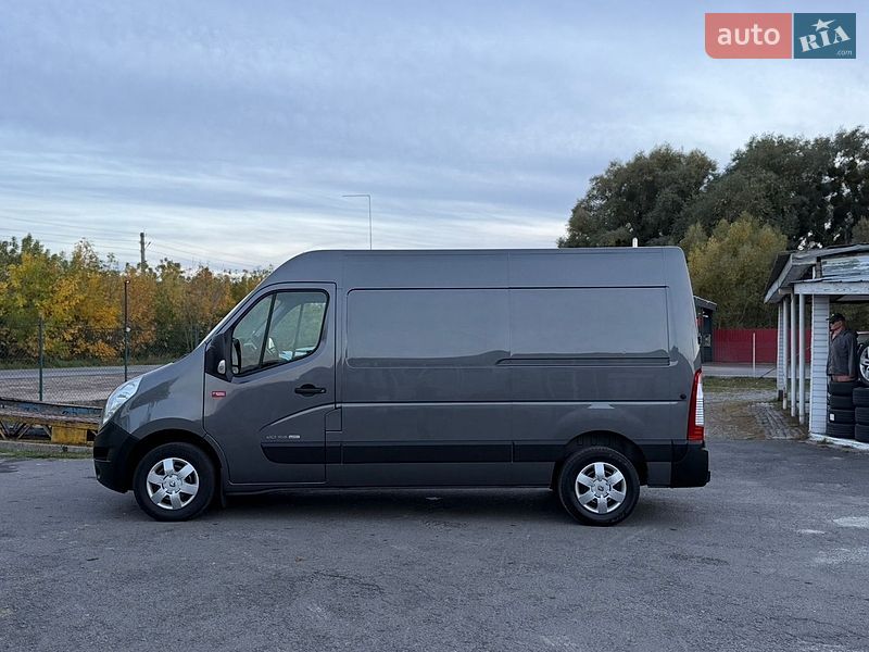 Грузовой фургон Renault Master 2017 в Бродах