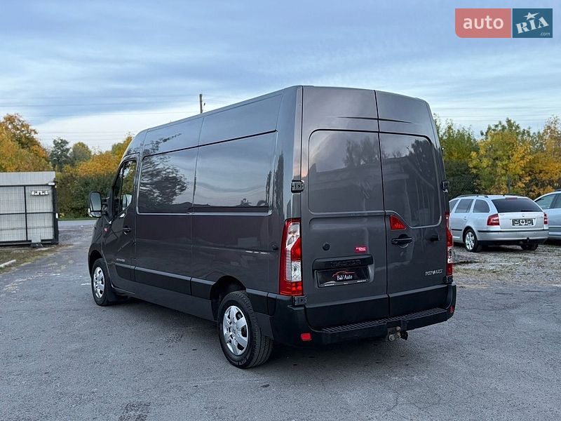 Грузовой фургон Renault Master 2017 в Бродах
