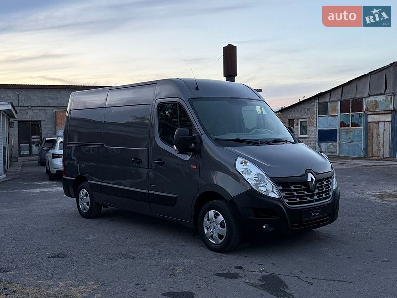 Грузовой фургон Renault Master 2017 в Бродах