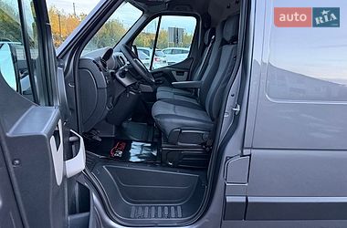 Грузовой фургон Renault Master 2017 в Бродах