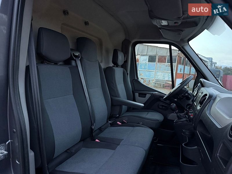 Грузовой фургон Renault Master 2017 в Бродах