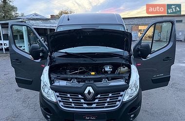 Грузовой фургон Renault Master 2017 в Бродах