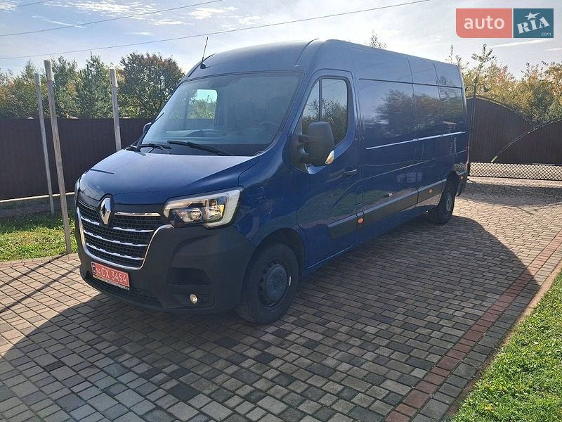 Микроавтобус грузовой (до 3,5т) Renault Master 2022 в Калуше