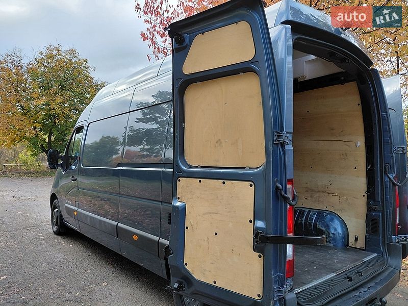 Грузовой фургон Renault Master 2019 в Ивано-Франковске