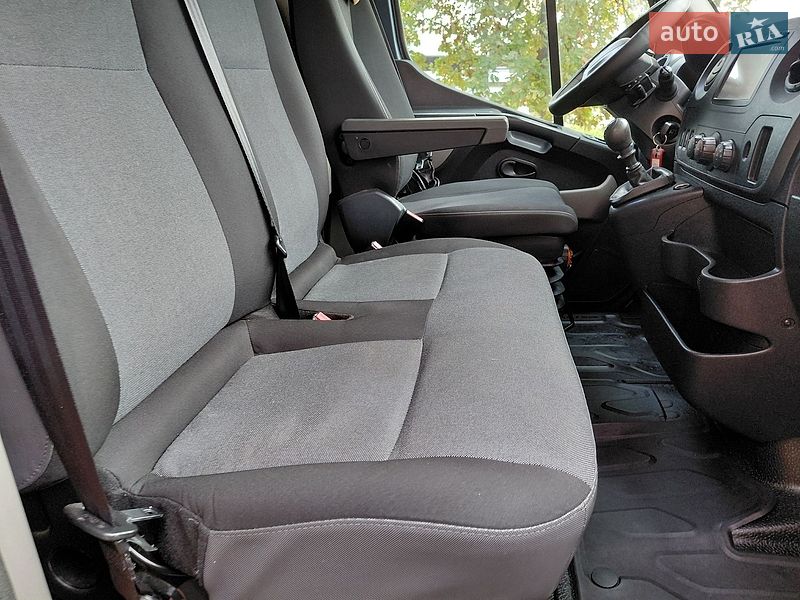 Грузовой фургон Renault Master 2019 в Ивано-Франковске