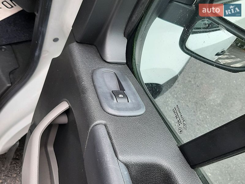 Микроавтобус Renault Master 2011 в Полтаве