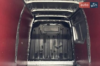 Грузовой фургон Renault Master 2020 в Киеве