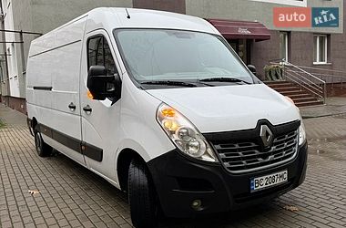 Грузовой фургон Renault Master 2015 в Львове