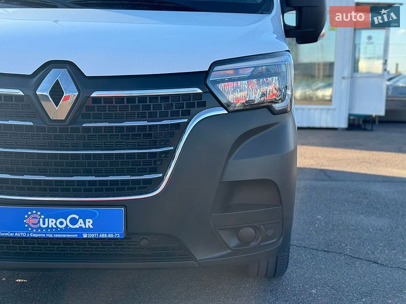 Грузопассажирский фургон Renault Master 2020 в Киеве