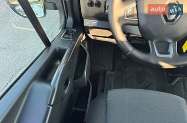 Грузопассажирский фургон Renault Master 2020 в Киеве