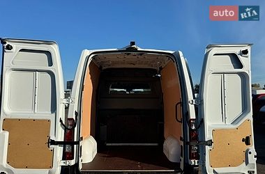 Грузопассажирский фургон Renault Master 2020 в Киеве