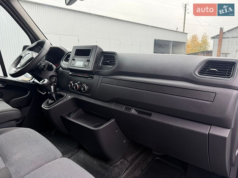 Вантажний фургон Renault Master 2021 в Ковелі