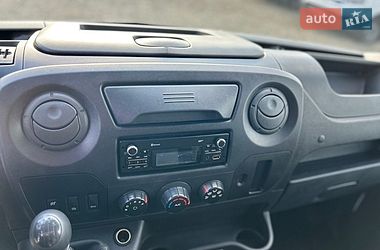 Вантажний фургон Renault Master 2018 в Хусті
