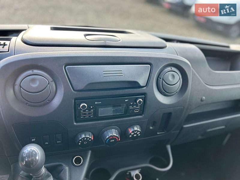 Вантажний фургон Renault Master 2018 в Хусті