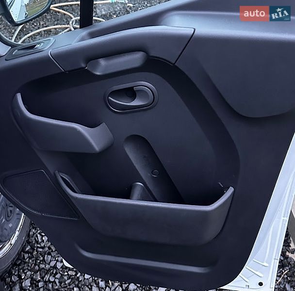 Вантажний фургон Renault Master 2021 в Луцьку