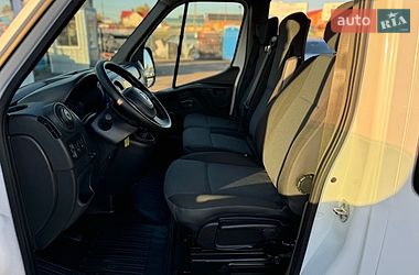 Грузопассажирский фургон Renault Master 2018 в Киеве