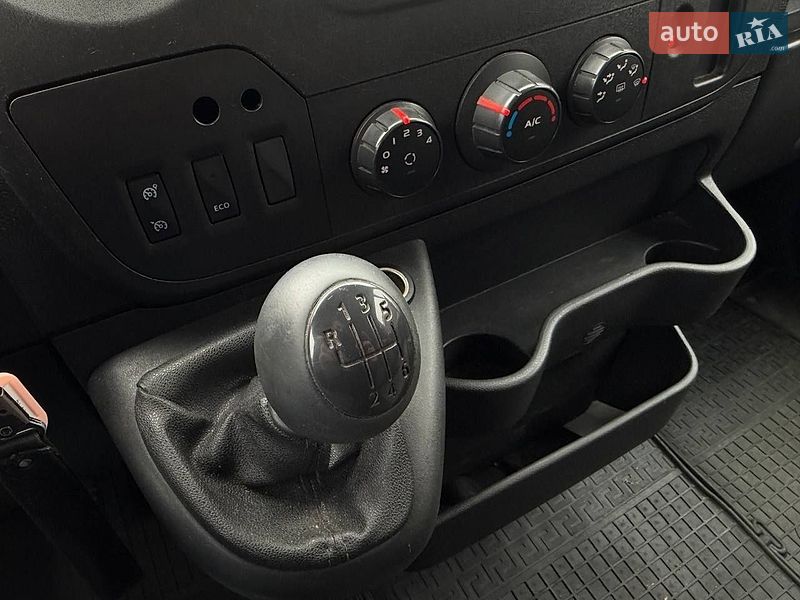 Грузовой фургон Renault Master 2018 в Киеве