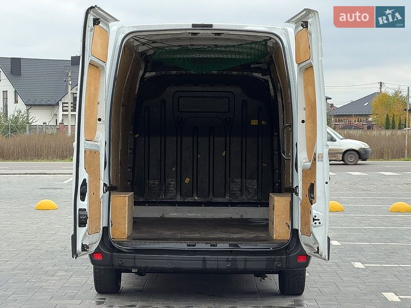 Вантажний фургон Renault Master 2021 в Луцьку