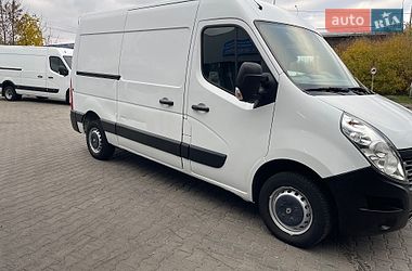 Вантажний фургон Renault Master 2015 в Луцьку