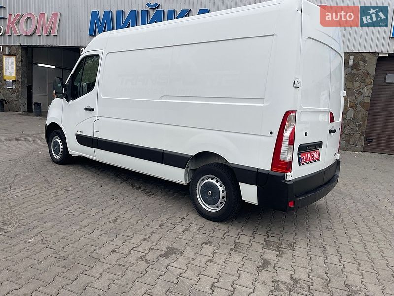 Вантажний фургон Renault Master 2015 в Луцьку