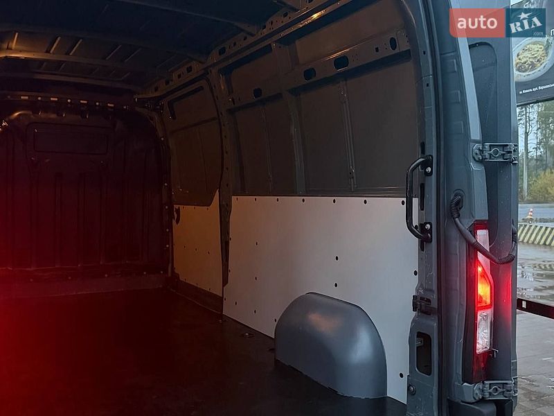 Вантажний фургон Renault Master 2023 в Дніпрі фото 78 Вантажний фургон Renault Master 2023 в Дніпрі