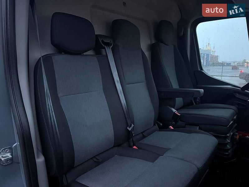 Вантажний фургон Renault Master 2023 в Дніпрі фото 93 Вантажний фургон Renault Master 2023 в Дніпрі