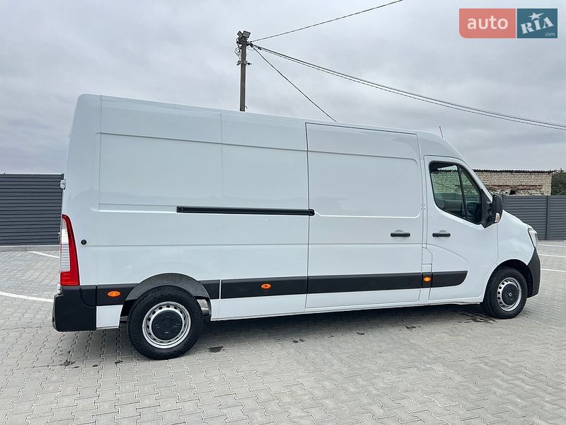 Вантажний фургон Renault Master 2022 в Дубні