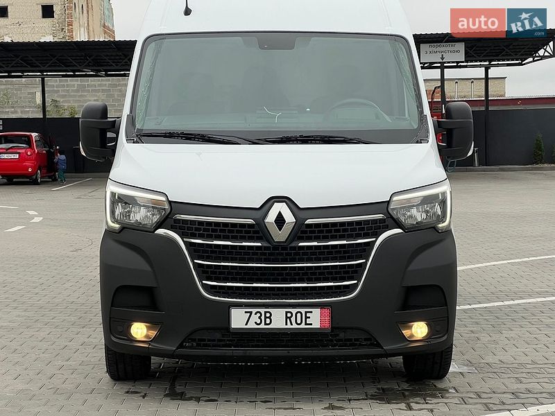Вантажний фургон Renault Master 2022 в Дубні