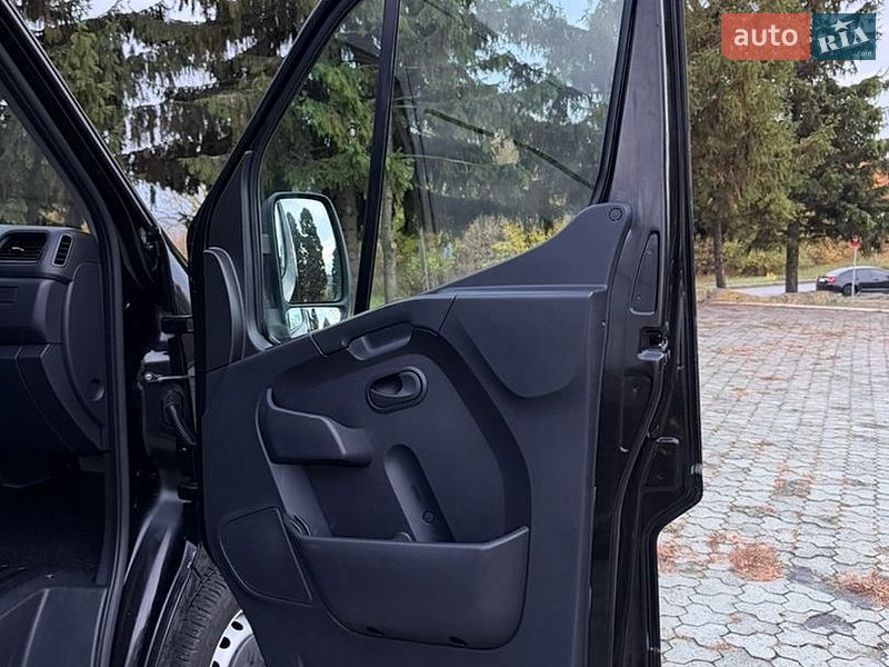 Грузовой фургон Renault Master 2021 в Дубно