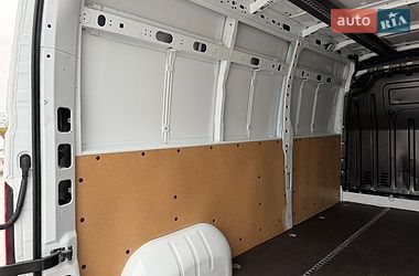 Вантажний фургон Renault Master 2022 в Дубні