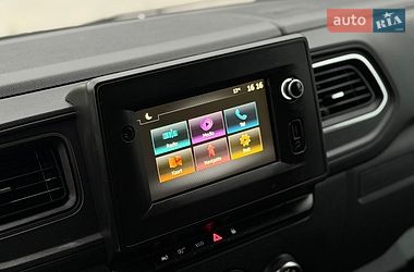Вантажний фургон Renault Master 2022 в Дубні