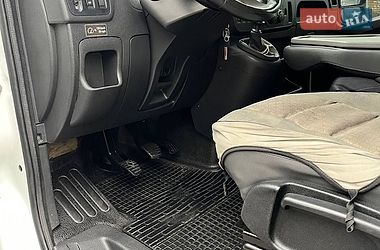 Вантажний фургон Renault Master 2015 в Києві