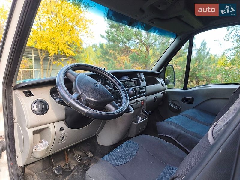 Минивэн Renault Master 2009 в Киеве