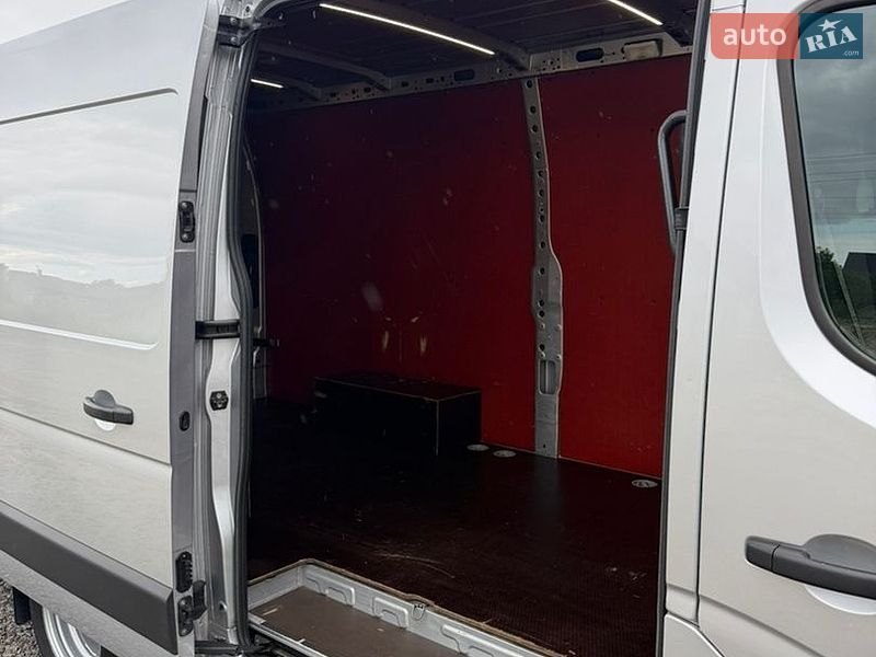 Вантажний фургон Renault Master 2021 в Ковелі