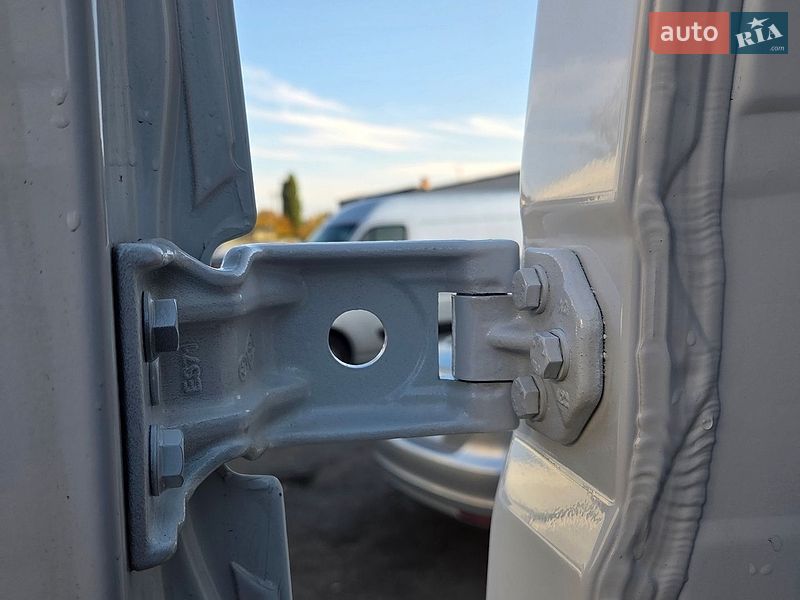 Грузовой фургон Renault Master 2023 в Днепре