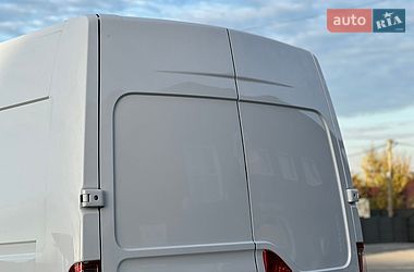 Грузовой фургон Renault Master 2023 в Дубно