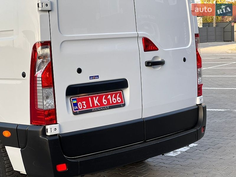 Грузовой фургон Renault Master 2023 в Дубно