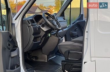 Грузовой фургон Renault Master 2023 в Дубно