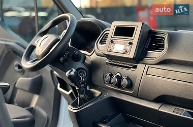 Грузовой фургон Renault Master 2023 в Дубно