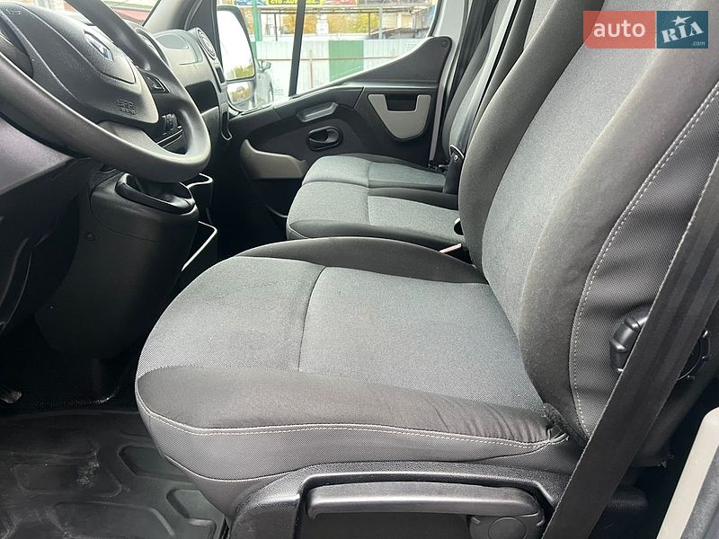 Вантажний фургон Renault Master 2019 в Бердичеві
