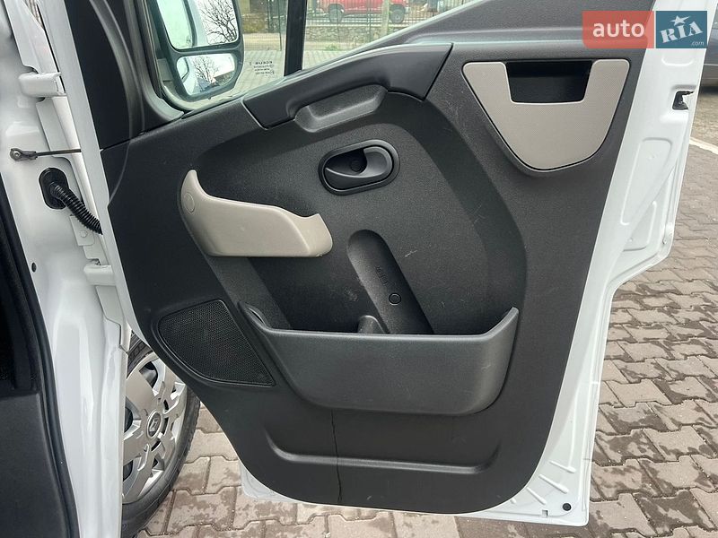 Вантажний фургон Renault Master 2019 в Бердичеві